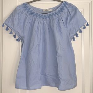 ☀️ VINEYARD VINES Tassel sleeve top ☀️